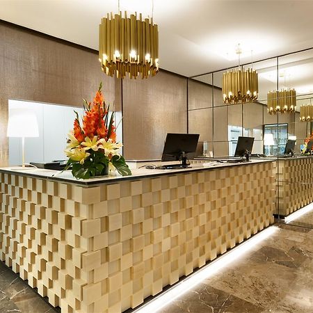 Hotel Lombardia Milan Bagian luar foto