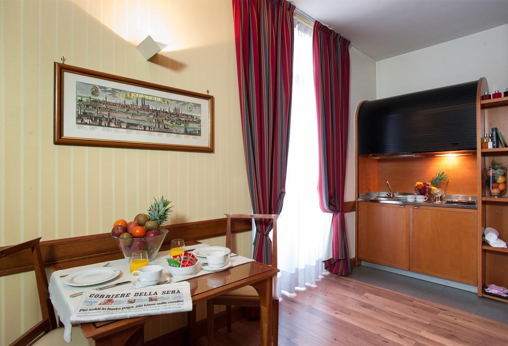 Hotel Lombardia Milan Bagian luar foto