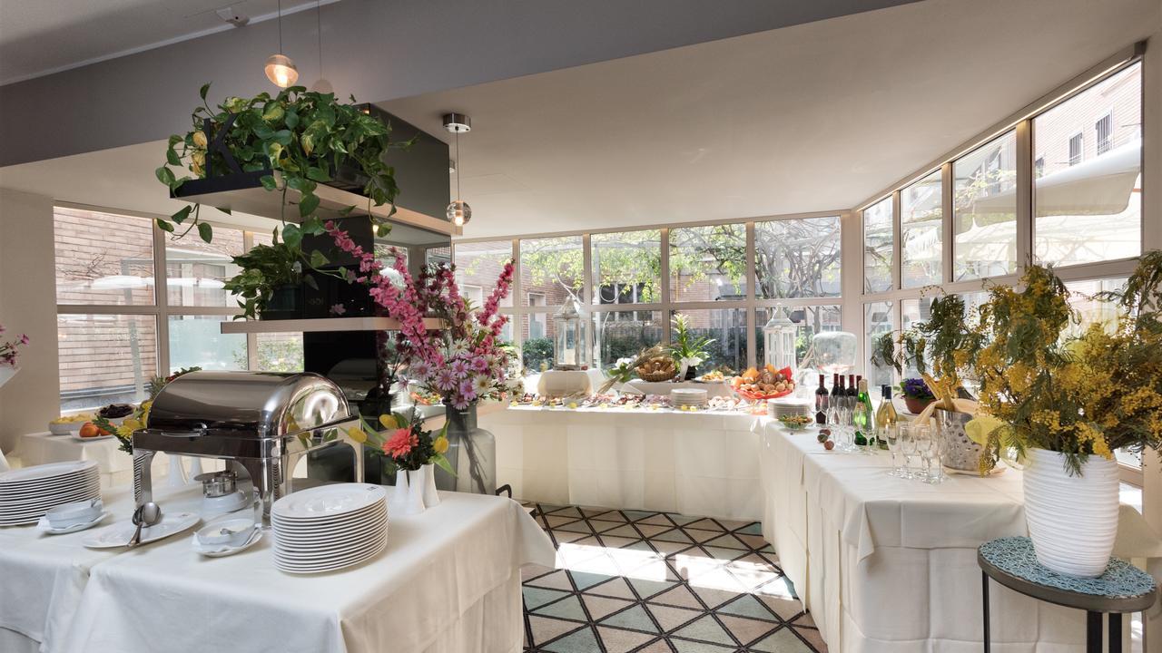 Hotel Lombardia Milan Bagian luar foto